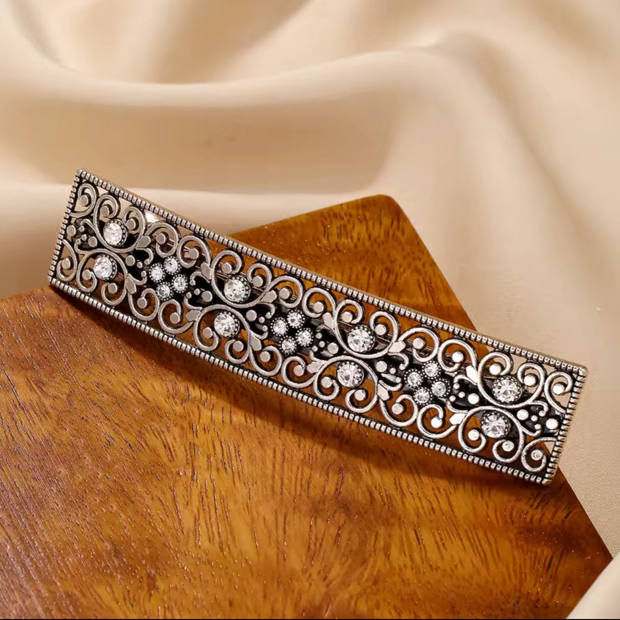 Fermacapelli Elegante Luce di Metallo®